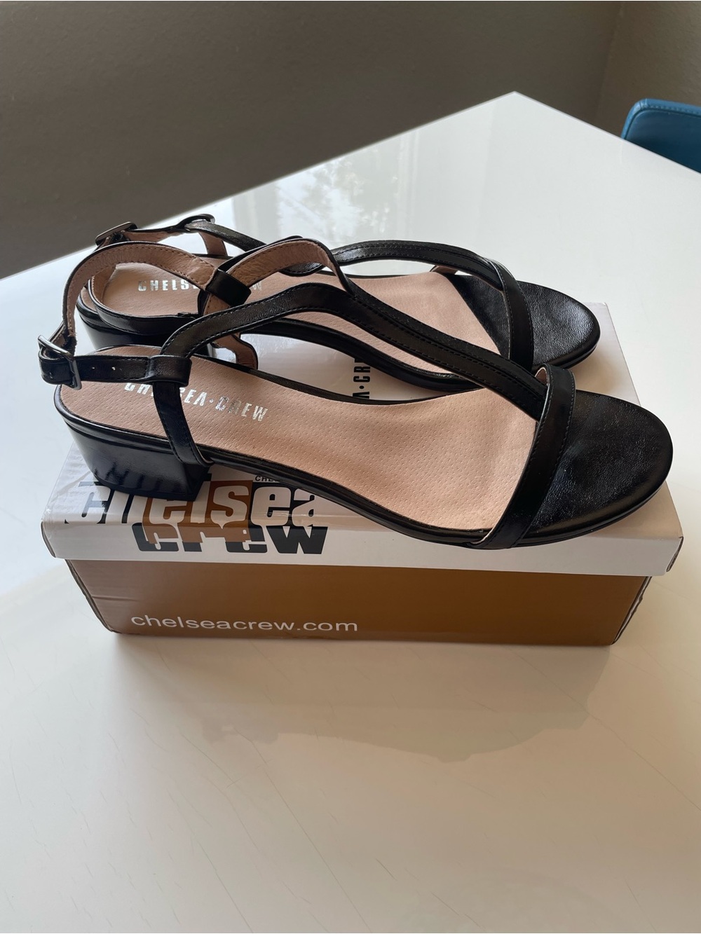 Chelsea Crew Bali T-Strap Block Heel Sandals Black Size 9 NWT - Picture 5 of 8